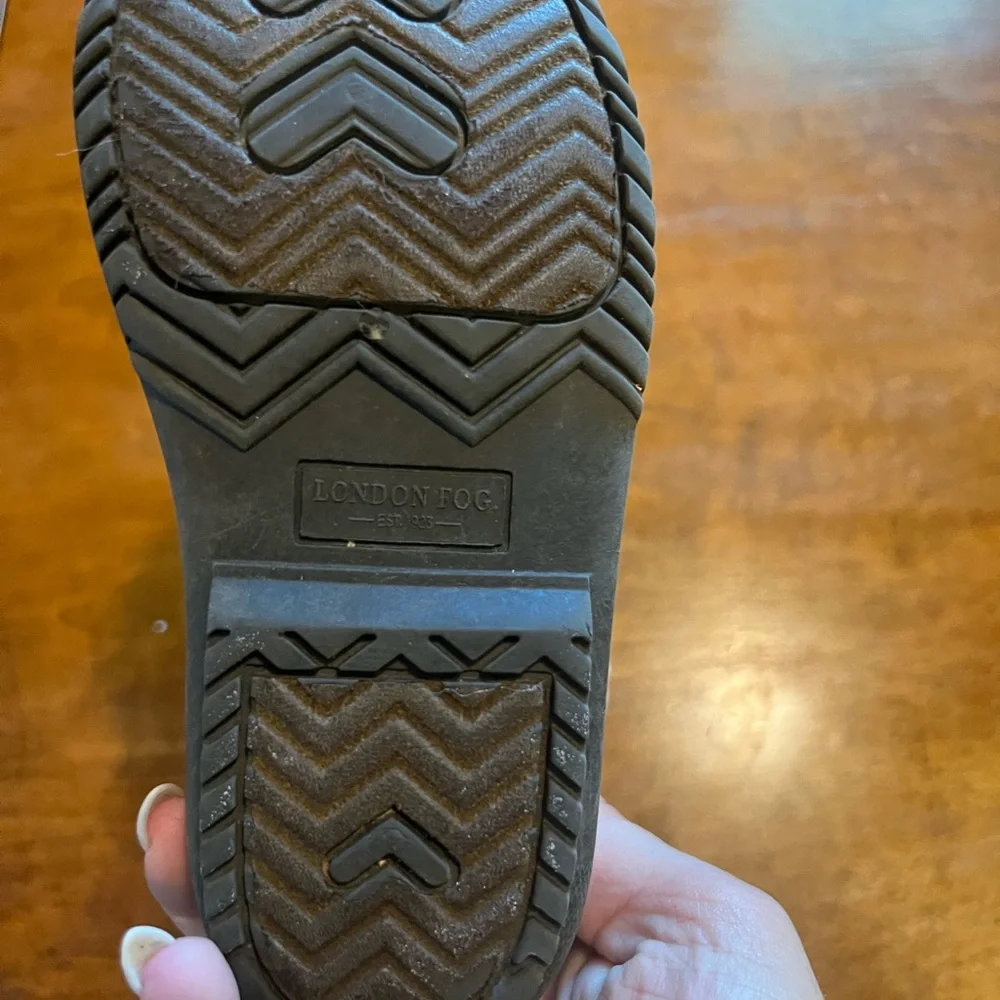 London Fog Kids Brown Winter Boots Size 10 – Waterproof Duck Boots